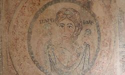 Amasya'da 1700 yıllık "Bereket Tanrıçası" motifli mozaik sergilenmeye başlandı