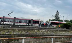 Samsun'da tramvayların çarpışması sonucu 26 kişi yaralandı