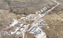 Gaziantep'in Nizip ilçesinde deprem konutları yükseliyor