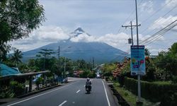Filipinler'de Mayon Yanardağı'nın çevresinde tahliyeler sürüyor
