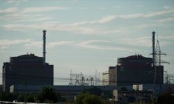 UAEA, Zaporijya’daki reaktörleri soğutan su seviyesinde düşüşün sürdüğünü bildirdi