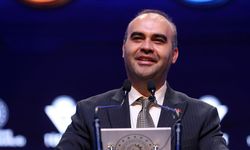 Türkiye, "Avrupa Fizik Olimpiyatları"ndan 2 altın, 2 gümüş ve 1 bronz madalyayla döndü