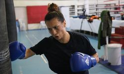 Busenazların başarısından etkilenip döndüğü boksta olimpiyat vizesi istiyor