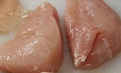 ABD'den laboratuvarda üretilen tavuk etinin satışına onay