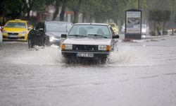 Edirne ve Kırklareli'nde sağanak etkili oluyor