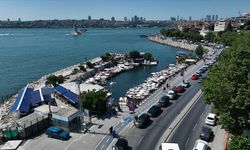 Bayram tatilini İstanbul'da geçirenler sahil, park ve bahçelere akın etti