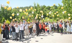 Kahramanmaraş'ta depremzede öğrenciler için mezuniyet töreni düzenlendi