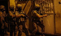 Mersin'de terör örgütü DEAŞ'a yönelik operasyonda 5 şüpheli yakalandı