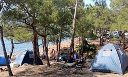 Mersin'in kamp alanlarında Kurban Bayramı tatili yoğunluğu
