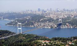 Günlük 240 bin aracın geçtiği Fatih Sultan Mehmet Köprüsü 35 yaşında
