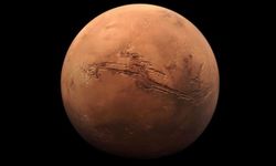Çin'in yer aracı Curong, Mars'ta iklimin 400 bin yıl önce değiştiğini keşfetti