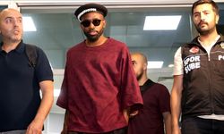 Galatasaray'ın transfer görüşmesi yaptığı Cedric Bakambu İstanbul'a geldi