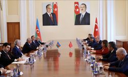 TBMM Başkanı Kurtulmuş, Azerbaycan Başbakanı Asadov ile görüştü