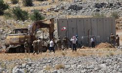İsrail'in Lübnan sınırına beton bariyerler yerleştirmesi gerginliğe yol açtı