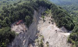 Küre Dağları'nda 500 metre kayan yol yeniden inşa ediliyor
