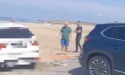 İstanbul'da kuma batan araç Togg tarafından çekildi