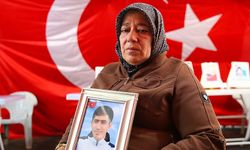 Diyarbakır annelerinden Zeliha Yaşa: Evlatlarımız gelmeden buradan gitmeyeceğiz