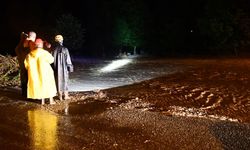 Düzce kırsalında sağanak nedeniyle dereler taştı, bazı yollar kapatıldı