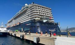 Bodrum'a "Mein Schiff 5" kruvaziyeriyle 2 bin 747 yolcu getirildi