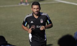 Beşiktaşlı futbolcu Umut Meraş, maddi hasarlı trafik kazası geçirdi