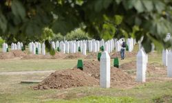 Srebrenitsa'daki soykırımın sorumlularından 4'ü müebbet hapis cezası aldı
