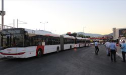 İzmir'de metro ve tramvay çalışanları greve gitti