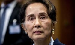 Myanmar'da Aung San Suu Kyi ev hapsine taşındı