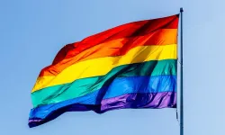 ABD'nin Kaliforniya eyaletinde pride bayrağını aşağılayan bir adam, dükkan sahibini öldürdü