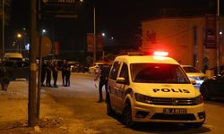 İzmir'de eğlence mekanında çıkan silahlı kavgada 1 kişi öldü, 7 kişi yaralandı