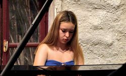 20. Uluslararası Gümüşlük Müzik Festivali kapsamında GFA piyano öğrencileri konser verdi