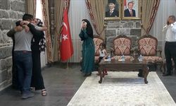 İçişleri Bakanı Yerlikaya, Diyarbakır annelerinden ikisinin daha evladına kavuştuğunu bildirdi