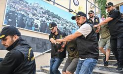 Esenyurt'ta tekel bayisindeki olaya ilişkin gözaltındaki 8 şüpheli adliyeye sevk edildi