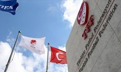 Beşiktaş, Fenerbahçe, Galatasaray ve A. Demirspor'un Süper Lig maçları ertelendi