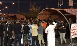 Kerkük'te Irak ordusuna bağlı karargahın KDP'ye geri verilme kararına karşı protestolar sürüyor