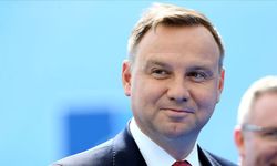 Polonya Cumhurbaşkanı, seçimle referandumun aynı gün yapılmasına izin veren değişikliği imzaladı