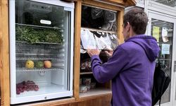 Sokaklara yerleştirilen buzdolapları gıda israfını azalttı