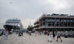 Galataport İstanbul, ziyaretçilere boğaz kenarında kültür sanat ortamı sunuyor