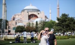 İstanbul'un yılın ilk yarısında ağırladığı yabancı turist yüzde 17 arttı