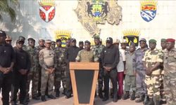 Gabon'daki darbenin ardından Kamerun ve Ruanda, ordu saflarında değişikliğe gitti