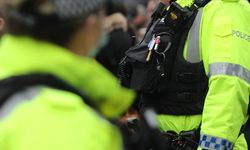 Kuzey İrlanda Polis Teşkilatı, yanlışlıkla tüm polis ve personelin isimlerini paylaştı