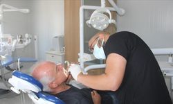 Hatay'da gezici ünitelerle verilen diş sağlığı hizmeti prefabrik merkeze taşındı