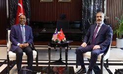 Dışişleri Bakanı Fidan, Malezyalı mevkidaşı Zambry ile Bağdat'ta görüştü