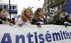 Fransa'da, Yahudi öğrencilerin yüzde 91'i okullarda ırkçılığa uğruyor