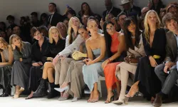 Milano Moda Haftası: İlkbahar-Yaz 2024 defilelerinde yıldızlar ve stil bir araya geliyor