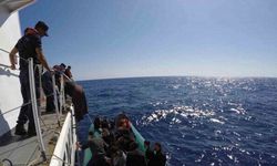 Çanakkale açıklarında 92 düzensiz göçmen yakalandı