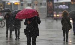 Fransa'da kuvvetli fırtına ve yağış riski nedeniyle 33 bölgede "turuncu alarm" verildi