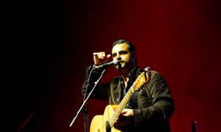 Bursa'da rock grubu Dedublüman konser verdi