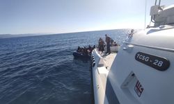 Çanakkale açıklarında 48 düzensiz göçmen yakalandı