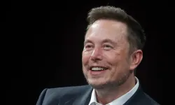 Elon Musk: X platformu video ve sesli arama özelliği sunacak