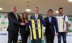 Fenerbahçe Erkek Voleybol Takımı'nın yeni isim sponsoru Parolapara oldu